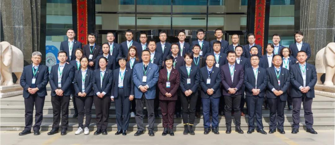 领航定向 破浪前行 ——润世华新能源控股集团2020年年终总结及 2021年目标责任书签订会圆满落幕