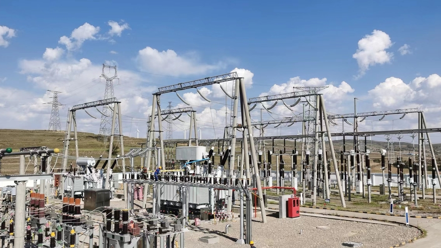 项目快报丨献礼国庆节、二十大——热烈祝贺集团大山台三期、卧龙洞风电场扩容项目送电并网成功!